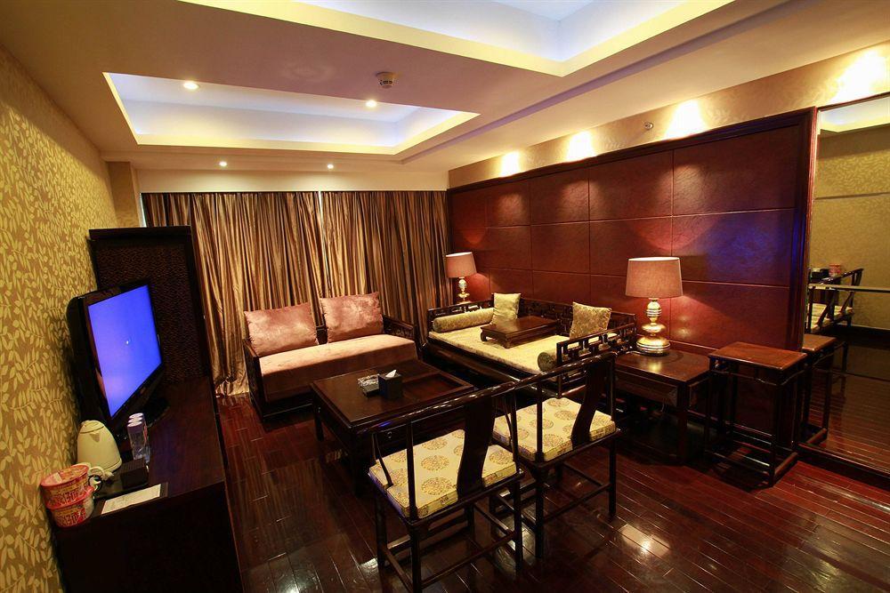 Fortune Hotel Canton Esterno foto