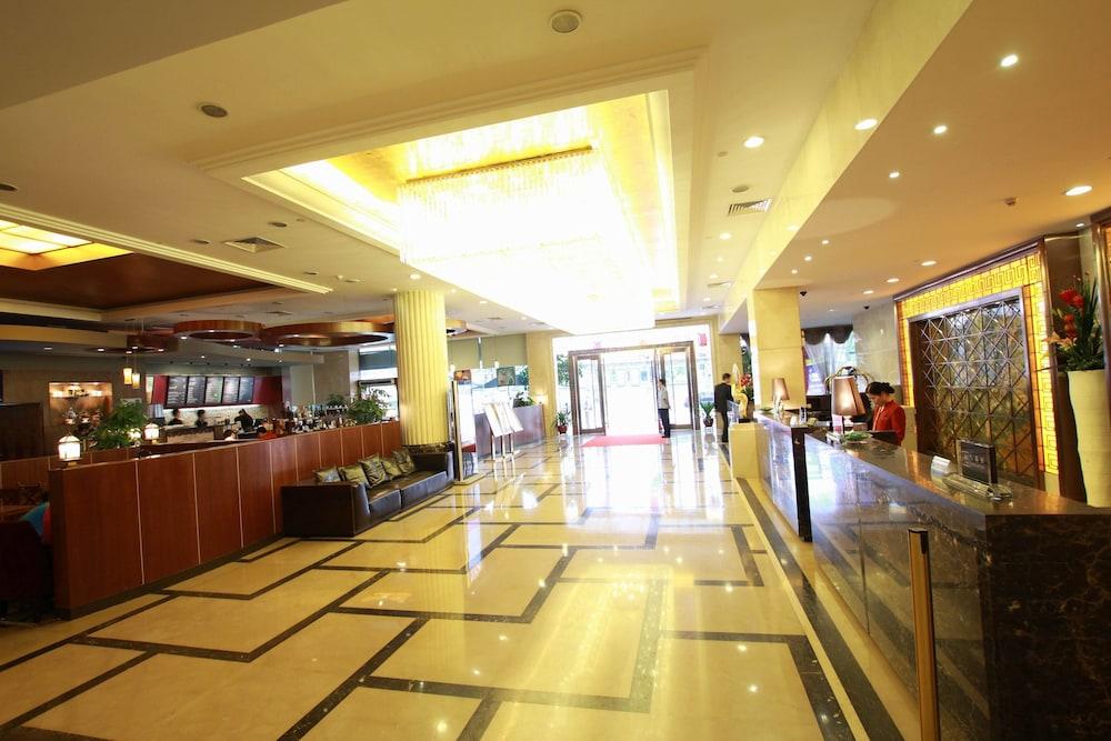 Fortune Hotel Canton Esterno foto